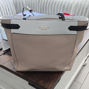 kate spade Tan and White Tote Bag NEW